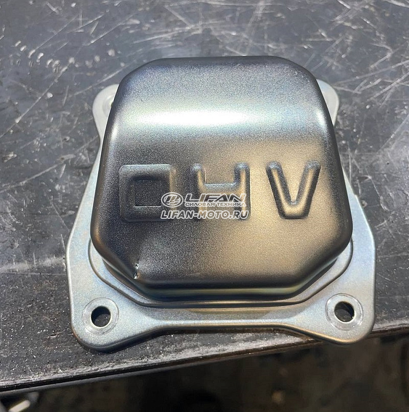 картинка Крышка ГБЦ LIFAN 12200/168F-170F Уценка (имеется вмятина) от официального представителя завода LIFAN в России